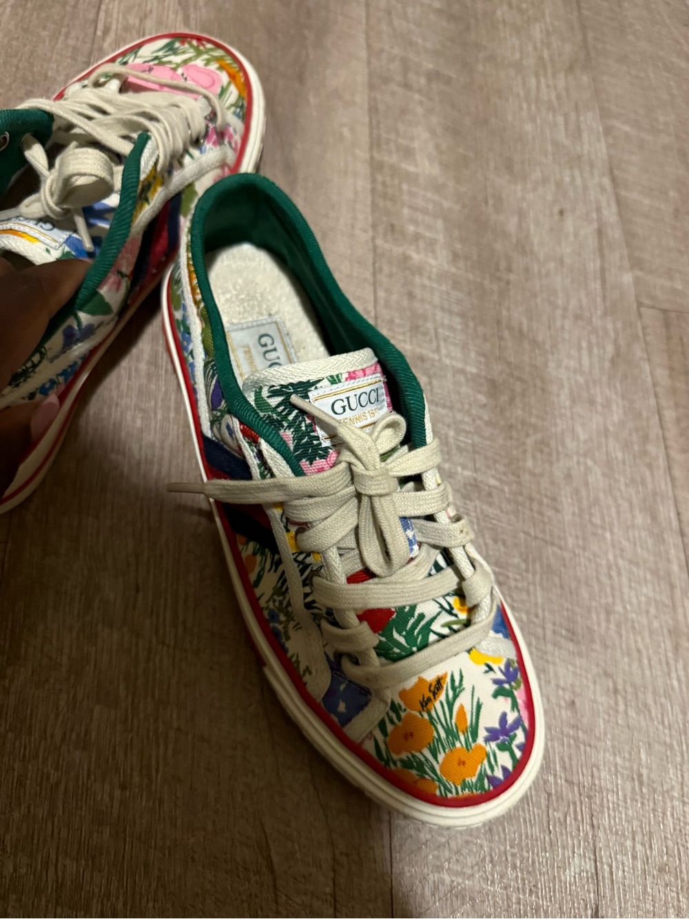 Gucci Kids Floral Canvas Sneakers in Green, Cream and Multicolor - Picture 11 of 12